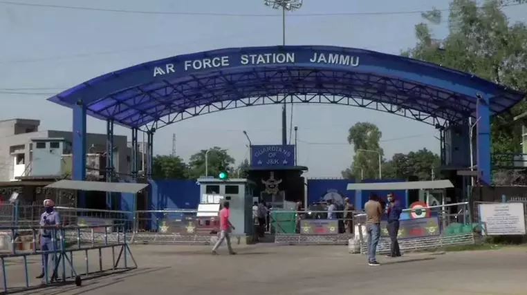 ജമ്മു വ്യോമസേനാ കേന്ദ്രത്തിലെ ഇരട്ട സ്ഫോടനം: ഡ്രോണ്‍ ഉപയോഗിച്ചുള്ള സ്ഫോടനം ഇതാദ്യം
