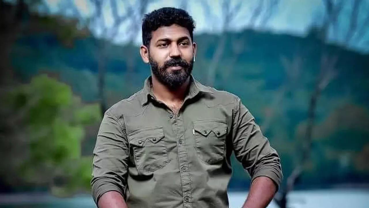 പാർട്ടിയെ വെല്ലുവിളിച്ചിട്ടില്ല; വിശദീകരണവുമായി ആകാശ് തില്ലങ്കേരി പാർട്ടിയെ വെല്ലുവിളിച്ചിട്ടില്ല; വിശദീകരണവുമായി ആകാശ് തില്ലങ്കേരി