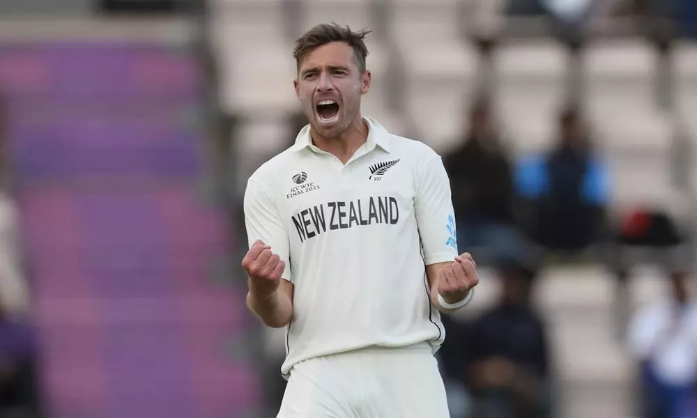 കാൻസർ രോഗബാധിതനായ എട്ടു വയസുകാരന് ചികിത്സയ്ക്ക് പണം കണ്ടെത്താനായി ജേഴ്‌സി ലേലത്തിന് വച്ച് ടിം സൗത്തി