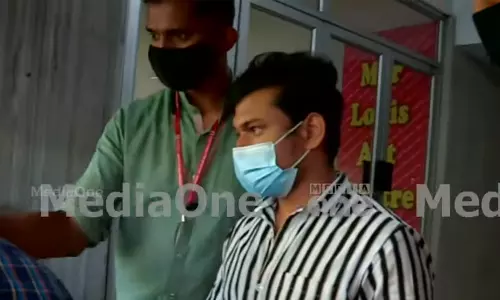 രാമനാട്ടുകര സ്വര്‍ണക്കടത്ത്; അര്‍ജുന്‍ ആയങ്കിയെയും ഷെഫീഖിനെയും ഒരുമിച്ചിരുത്തി ചോദ്യം ചെയ്തു