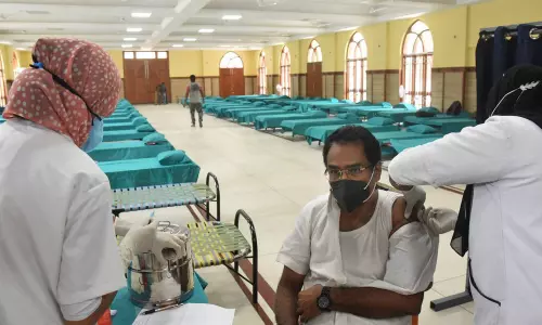 60 വയസിന് മുകളിലുള്ള 50 ശതമാനത്തോളം പേർ   ഒന്നാം ഡോസ് കോവിഡ് വാക്‌സിനെടുത്തെന്ന് കേന്ദ്ര സർക്കാർ