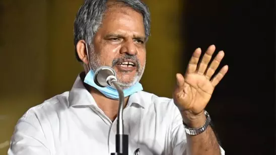 സി.പി.എമ്മിനെതിരെ മാധ്യമങ്ങൾ ഗൂഢാലോചന നടത്തുന്നു: എ വിജയരാഘവൻ സി.പി.എമ്മിനെതിരെ മാധ്യമങ്ങൾ ഗൂഢാലോചന നടത്തുന്നു: എ വിജയരാഘവൻ