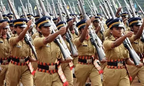 വനിതാ സി.പി.ഒ ലിസ്റ്റ്; കാലാവധി നീട്ടണമെന്നാവശ്യപ്പെട്ട് ഉദ്യോഗാര്ത്ഥികള് വനിതാ സി.പി.ഒ ലിസ്റ്റ്; കാലാവധി നീട്ടണമെന്നാവശ്യപ്പെട്ട് ഉദ്യോഗാര്ത്ഥികള്