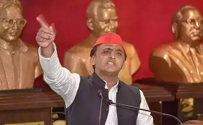 തെരഞ്ഞെടുപ്പല്ല, യുപിയില്‍ നടക്കാന്‍ പോകുന്നത് ജനാധിപത്യ വിപ്ലവം അഖിലേഷ് യാദവ്