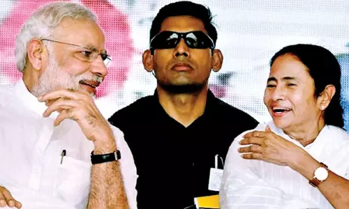 ഏറ്റുമുട്ടലിനിടയിൽ മാമ്പഴ നയതന്ത്രം? മോദിക്കും അമിത്ഷായ്ക്കും ബംഗാൾ മാങ്ങകൾ അയച്ച് മമത