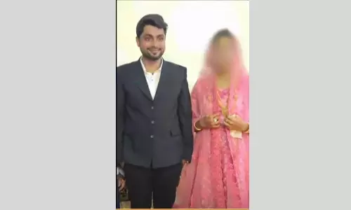 ഗര്ഭിണിയെ മര്ദിച്ച കേസ്: പ്രതിയെ ഉടന് പിടികൂടുമെന്ന് ആലുവ ഡി.വൈ.എസ്.പി ഗര്ഭിണിയെ മര്ദിച്ച കേസ്: പ്രതിയെ ഉടന് പിടികൂടുമെന്ന് ആലുവ ഡി.വൈ.എസ്.പി