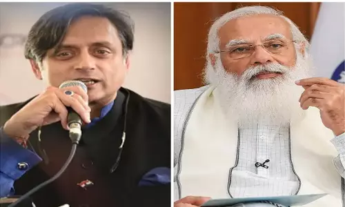 ഇടവേളയ്ക്ക് ശേഷം പുതിയ വാക്കുമായി ശശി തരൂര്; ഇത്തവണ ലക്ഷ്യം വച്ചത് മോദിയുടെ താടി ഇടവേളയ്ക്ക് ശേഷം പുതിയ വാക്കുമായി ശശി തരൂര്; ഇത്തവണ ലക്ഷ്യം വച്ചത് മോദിയുടെ താടി