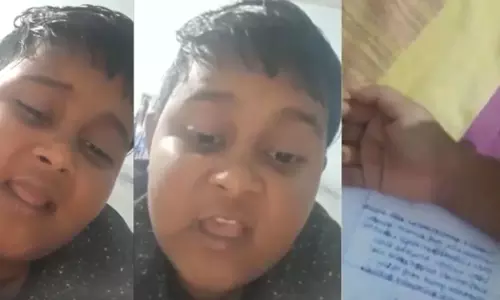 ങ്ങളിങ്ങനെ ഇടല്ലേ.. കാലുപിടിച്ച് പറയുവാ ടീച്ചര്‍മാരേ.. സങ്കടത്തോടെ വിദ്യാര്‍ഥി