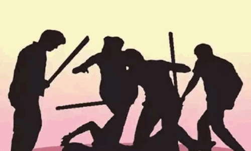 ഉത്തര്പ്രദേശില് മാംസം കഴിച്ചെന്ന് ആരോപിച്ച് യുവാവിനെ അടിച്ചുകൊന്നു ഉത്തര്പ്രദേശില് മാംസം കഴിച്ചെന്ന് ആരോപിച്ച് യുവാവിനെ അടിച്ചുകൊന്നു