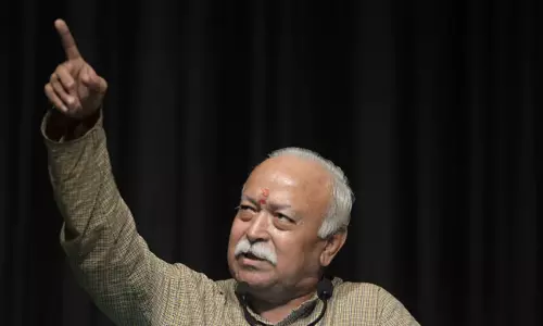 ആള്ക്കൂട്ട ആക്രമണങ്ങൾ നടത്തുന്നവർ ഹിന്ദുത്വക്ക് എതിരെന്ന് മോഹന് ഭാഗവത് ആള്ക്കൂട്ട ആക്രമണങ്ങൾ നടത്തുന്നവർ ഹിന്ദുത്വക്ക് എതിരെന്ന് മോഹന് ഭാഗവത്