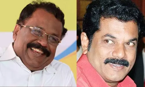 സ്വന്തം നാട്ടിലെ എംഎല്‍എയെ അറിയാത്ത ആ കുട്ടിയെ പിടിച്ച് ഉമ്മ വെക്കണോ?; മുകേഷിനെ പിന്തുണച്ച് ശ്രീധരന്‍ പിള്ള
