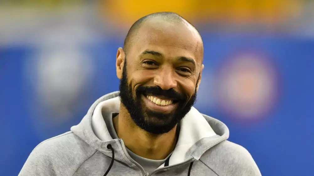 ശമ്പളമെല്ലാം ചാരിറ്റി പ്രവർത്തനങ്ങൾക്ക്: വീണ്ടും തിയറി ഹെൻറി ശമ്പളമെല്ലാം ചാരിറ്റി പ്രവർത്തനങ്ങൾക്ക്: വീണ്ടും തിയറി ഹെൻറി