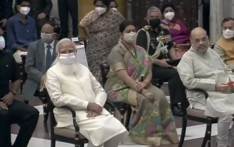 മുഖം മിനുക്കി മോദി 2.0; പുതിയ മന്ത്രിമാര്‍ സത്യപ്രതിജ്ഞ ചെയ്ത് അധികാരമേറ്റു