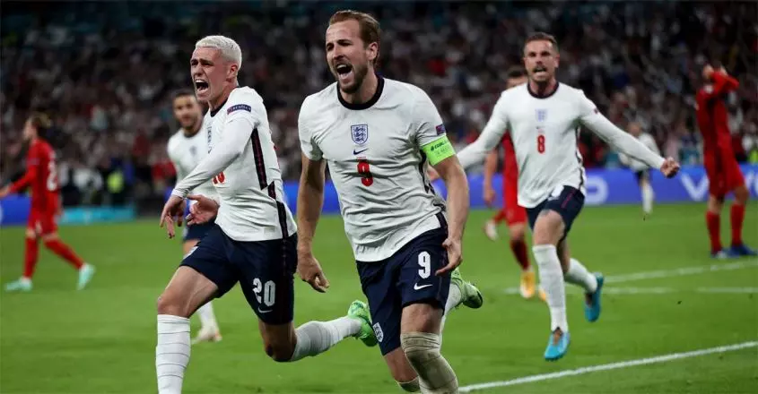 യൂറോ കപ്പ് ഫൈനലിൽ ഇംഗ്ലണ്ട്- ഇറ്റലി പോരാട്ടം