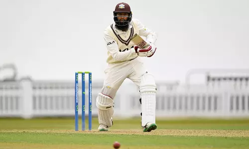 കോട്ട കെട്ടി അംല: എറിഞ്ഞ് തളർന്ന് ബൗളർമാർ