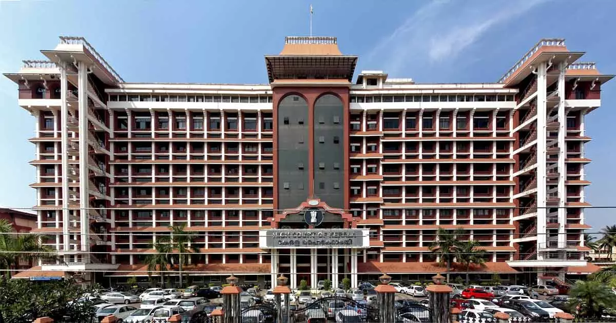 സ്വർണകടത്ത് കേസ്; ഒന്നാം പ്രതി മുഹമ്മദ് ഷെഫീഖിന് ജാമ്യം സ്വർണകടത്ത് കേസ്; ഒന്നാം പ്രതി മുഹമ്മദ് ഷെഫീഖിന് ജാമ്യം