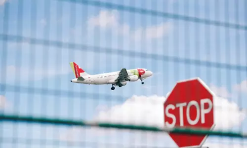 യു.എ.ഇയിലേക്കുള്ള യാത്രാവിലക്ക്​ നീക്കാൻ അടിയന്തര നടപടി വേണമെന്ന് ഇന്ത്യ