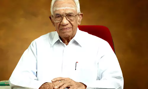 ആയുർവേദാചാര്യൻ ഡോ. പി.കെ വാര്യർ അന്തരിച്ചു