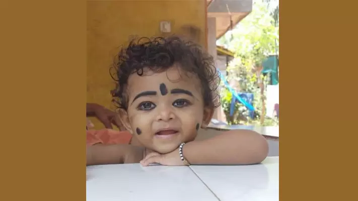 ശ്വാസനാളത്തിൽ വണ്ട് കുടുങ്ങി ഒരു വയസുകാരൻ മരിച്ചു ശ്വാസനാളത്തിൽ വണ്ട് കുടുങ്ങി ഒരു വയസുകാരൻ മരിച്ചു