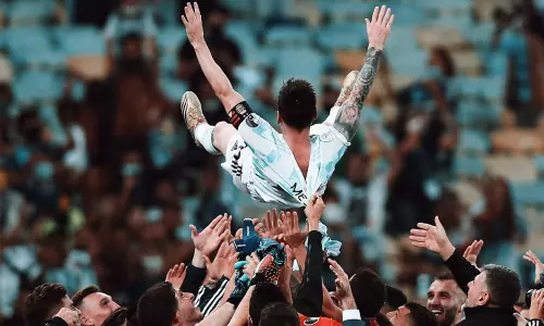 ഈ കപ്പ് ഞങ്ങളിങ്ങെടുക്കുവാ, ബ്രസീലിന്റെ തറവാട്ടു മുറ്റത്ത് അർജന്റീന