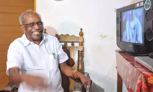 ചൊറിയാൻ വന്നാ നമ്മളങ്ങ് കേറി മാന്തും: അര്‍ജന്‍റീനയുടെ വിജയം ആഘോഷിച്ച് എം.എം മണി