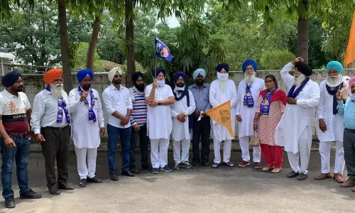 ജാട്ട് രാഷ്ട്രീയം മാറിനിൽക്കുമോ? പഞ്ചാബിൽ ദലിതരെ പിടിക്കാൻ പ്രതിപക്ഷ പാർട്ടികൾ ജാട്ട് രാഷ്ട്രീയം മാറിനിൽക്കുമോ? പഞ്ചാബിൽ ദലിതരെ പിടിക്കാൻ പ്രതിപക്ഷ പാർട്ടികൾ