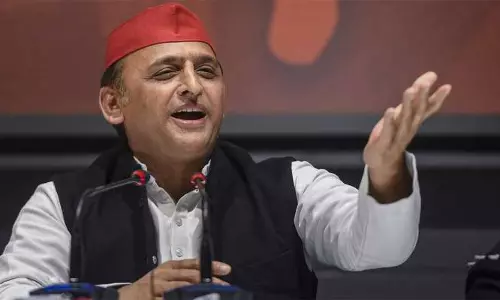 യുപി പൊലീസിനെ വിശ്വാസമില്ല; ഭീകരർ അറസ്റ്റിലായ വാർത്തയോട് പ്രതികരിച്ച് അഖിലേഷ് യാദവ് യുപി പൊലീസിനെ വിശ്വാസമില്ല; ഭീകരർ അറസ്റ്റിലായ വാർത്തയോട് പ്രതികരിച്ച് അഖിലേഷ് യാദവ്