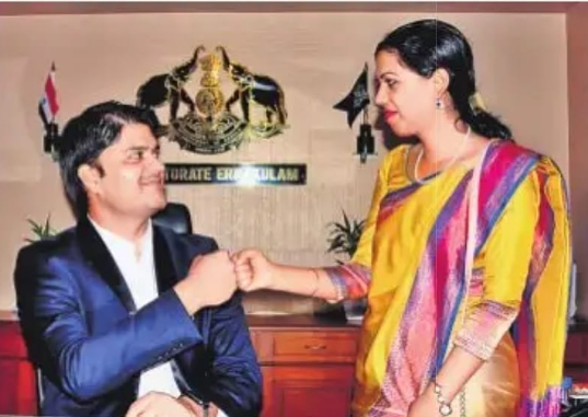 എറണാകുളം ജില്ല ഭരിക്കാന്‍ ഐ.എ.എസ് ദമ്പതികള്‍