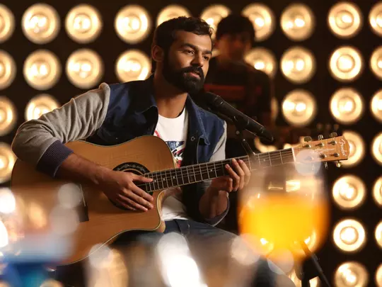 ആ പൊട്ടിയ ഗിറ്റാർ പ്രണവ് മോഹൻലാൽ കയ്യിലെടുത്തു; പിന്നെ സംഭവിച്ചത്; അനുഭവം പങ്കുവെച്ച് അൽഫോൻസ് പുത്രൻ ആ പൊട്ടിയ ഗിറ്റാർ പ്രണവ് മോഹൻലാൽ കയ്യിലെടുത്തു; പിന്നെ സംഭവിച്ചത്; അനുഭവം പങ്കുവെച്ച് അൽഫോൻസ് പുത്രൻ