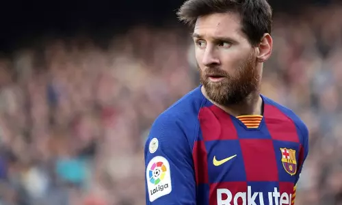 ബാഴ്സയുമായുള്ള കരാർ ചർച്ച നീളുന്നു; മെസ്സിക്ക് ഓരോ മണിക്കൂറിലും നഷ്ടമാകുന്നത് മൂന്നര ലക്ഷം രൂപ