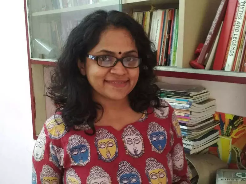 സിനിമാ മേഖല  വൈകി തുറന്നാലും കുഴപ്പമില്ല, അവരെല്ലാം സമ്പരന്നല്ലേ എന്ന തോന്നലാണോ സര്‍ക്കാരിനെന്ന് വിധു വിന്‍സെന്‍റ്