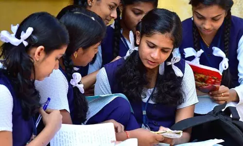 എസ്.എസ്.എൽ.സി പരീക്ഷയിലെ റെക്കോഡ് വിജയശതമാനം; ഹയർ സെക്കണ്ടറി പ്രവേശനം കടുപ്പമേറും