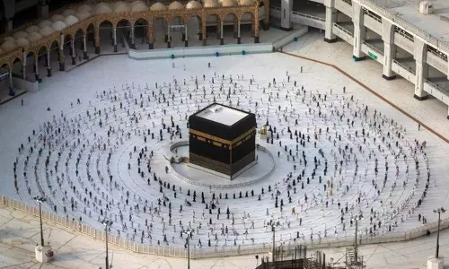 ഹജ്ജ് കർമങ്ങൾ ഇത്തവണയും കത്തുന്ന ചൂടിൽ; പ്രതിരോധിക്കാൻ ശീതീകരണ സംവിധാനങ്ങൾ