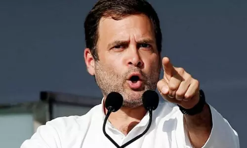 സമ്പത്തും കൊട്ടാരവും നഷ്ടപ്പെടുമെന്ന് ഭയന്നാണ് ജ്യോതിരാദിത്യ സിന്ധ്യ ആര്എസ്എസിലേക്ക് പോയത്: രാഹുല് ഗാന്ധി സമ്പത്തും കൊട്ടാരവും നഷ്ടപ്പെടുമെന്ന് ഭയന്നാണ് ജ്യോതിരാദിത്യ സിന്ധ്യ ആര്എസ്എസിലേക്ക് പോയത്: രാഹുല് ഗാന്ധി