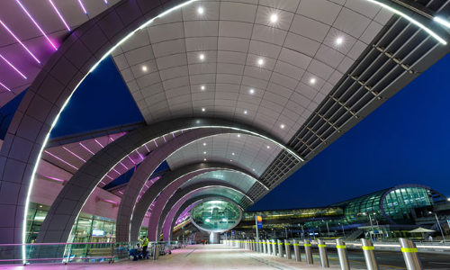 ദുബൈ വിമാനത്താവളത്തിൽ കൂറ്റൻ കോവിഡ് ലാബ്; ദിവസം ഒരു ലക്ഷം പേരുടെ സാമ്പിൾ ശേഖരിക്കാം