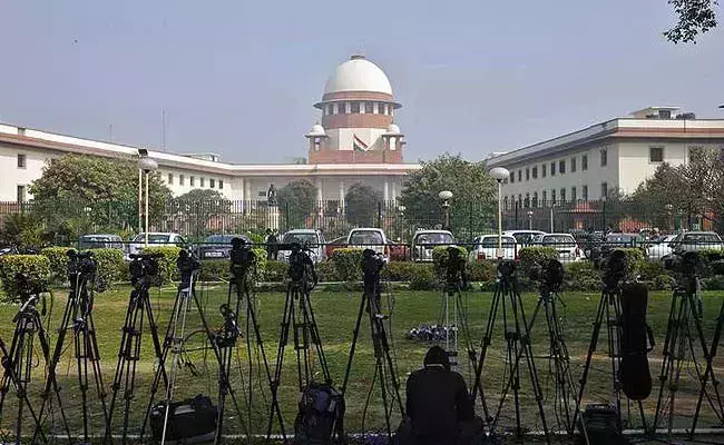 ആശുപത്രികള്‍ പണം കൊയ്യുന്ന വ്യവസായമായി മാറി: സുപ്രീംകോടതി