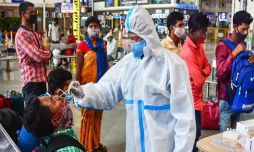 30093 കേസുകൾ; രാജ്യത്ത് പ്രതിദിന കോവിഡ് നിരക്ക് നാല് മാസത്തിനിടെ ഏറ്റവും കുറവ്