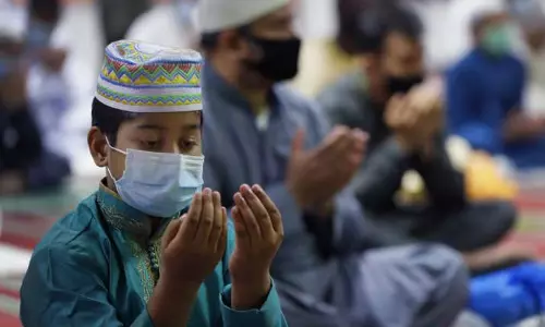 ത്യാഗ സ്മരണകളുയര്‍ത്തി ഇന്ന് ബലിപെരുന്നാള്‍