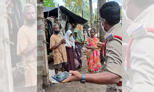 കോവിഡിനെ ഭയന്ന് വീടിനുള്ളില്‍ അടച്ചിരുന്നത് 15 മാസം; അവശനിലയില്‍ കുടുംബം