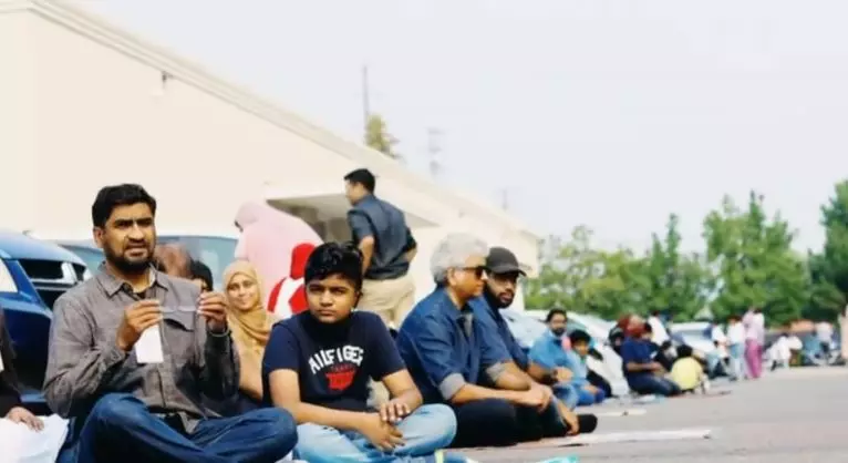 കോവിഡ് തീര്ത്ത അകലങ്ങള്ക്കിടയിലും പെരുന്നാള് ആഘോഷിച്ച് കാനഡയിലെ മലയാളി സമൂഹം കോവിഡ് തീര്ത്ത അകലങ്ങള്ക്കിടയിലും പെരുന്നാള് ആഘോഷിച്ച് കാനഡയിലെ മലയാളി സമൂഹം