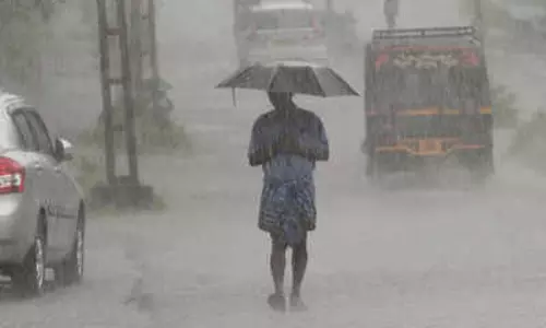 മഴ ശക്തം; ഇടുക്കിയിൽ ദുരിതാശ്വാസ ക്യാമ്പുകൾ തുറന്നു മഴ ശക്തം; ഇടുക്കിയിൽ ദുരിതാശ്വാസ ക്യാമ്പുകൾ തുറന്നു