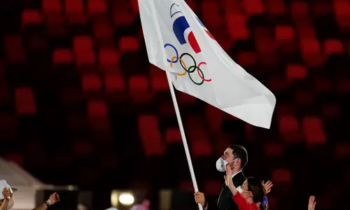 റഷ്യന്‍ താരങ്ങള്‍ ഒളിമ്പിക്സില്‍ അണിനിരക്കുന്നത് നിഷ്പക്ഷ പതാകയുടെ കീഴില്‍; കാരണം ഇങ്ങനെ...