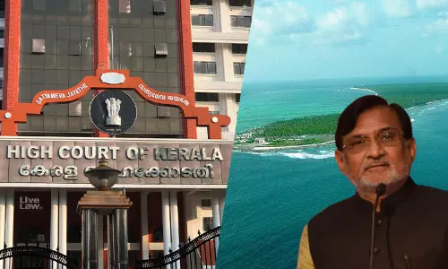 ലക്ഷദ്വീപിലെ ജനദ്രോഹ നടപടികൾ; ഹർജികൾ ഹൈക്കോടതി ഇന്ന് വീണ്ടും പരിഗണിക്കും ലക്ഷദ്വീപിലെ ജനദ്രോഹ നടപടികൾ; ഹർജികൾ ഹൈക്കോടതി ഇന്ന് വീണ്ടും പരിഗണിക്കും