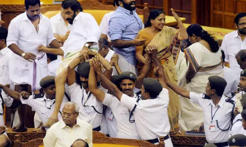 നിയമസഭ കയ്യാങ്കളി കേസിൽ സുപ്രിം കോടതി വിധി ഇന്ന്