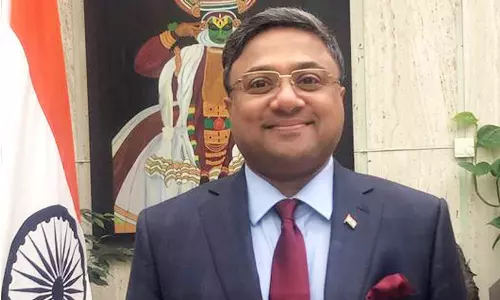 കുവൈത്തില്‍ കോവിഡ് ബാധിച്ചു മരിച്ച ഇന്ത്യന്‍ ഗാര്‍ഹിക ജോലിക്കാരുടെ ആശ്രിതര്‍ക്ക് ഒരു ലക്ഷം രൂപ സഹായധനം പ്രഖ്യാപിച്ച് ഇന്ത്യന്‍ അംബാസഡര്‍