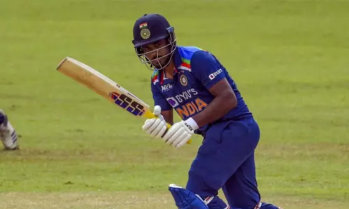 ഒമ്പത് മത്സരങ്ങളില്‍ നിന്ന് 117 റൺസ് മാത്രം; ടി 20യിൽ സഞ്ജുവിന് എന്തു പറ്റി?