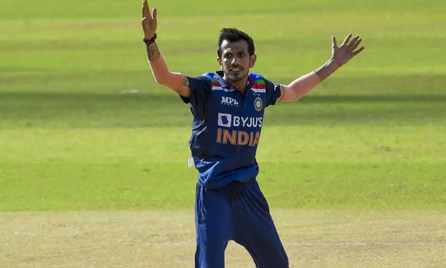 യുസ്‌വേന്ദ്ര ചഹലിനും കൃഷ്ണപ്പ ഗൗതത്തിനും കോവിഡ്