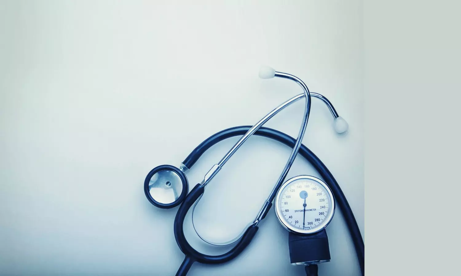 ജോലിഭാരം മൂലം പഠനം പ്രതിസന്ധിയില്; പി.ജി ഡോക്ടര്മാര് സമരത്തിലേക്ക് ജോലിഭാരം മൂലം പഠനം പ്രതിസന്ധിയില്; പി.ജി ഡോക്ടര്മാര് സമരത്തിലേക്ക്