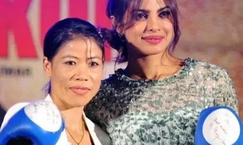 യഥാര്ഥ ചാമ്പ്യന് ഇങ്ങനെയാണ്; മേരികോമിനെ പ്രശംസിച്ച് പ്രിയങ്ക ചോപ്ര യഥാര്ഥ ചാമ്പ്യന് ഇങ്ങനെയാണ്; മേരികോമിനെ പ്രശംസിച്ച് പ്രിയങ്ക ചോപ്ര