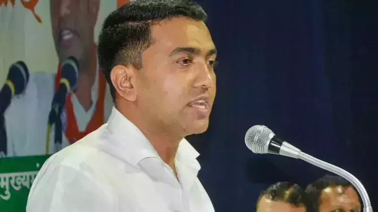 ഞാനും 14 വയസുള്ള പെണ്‍കുട്ടിയുടെ അച്ഛനാണ്; വിവാദ പരാമര്‍ശത്തില്‍ വിശദീകരണവുമായി ഗോവ മുഖ്യമന്ത്രി